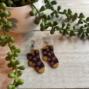 🎃 Jack-O'-Lantern Pumpkin Sock Earrings. New!